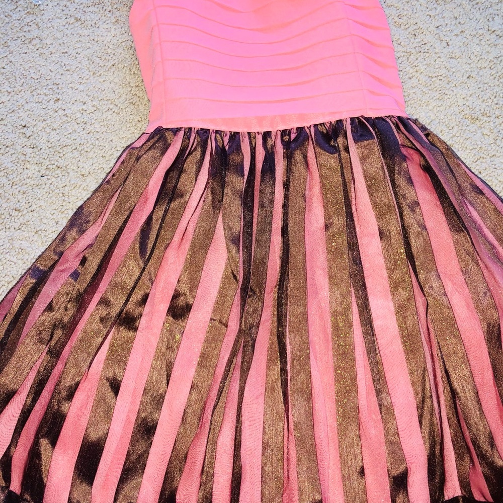 Girls Dress - Picture 6 of 10